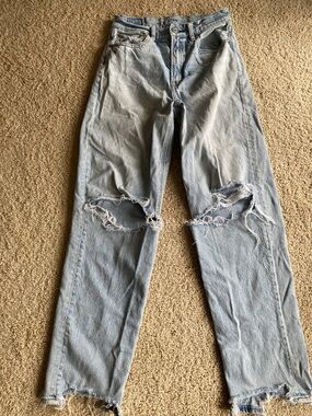 American Eagle Outfitters Light Blue Strigid Jeans